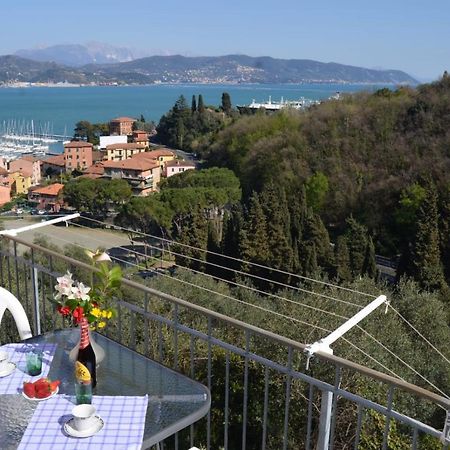 费扎诺Wonderful Sea View - Terrace And Parking公寓 外观 照片